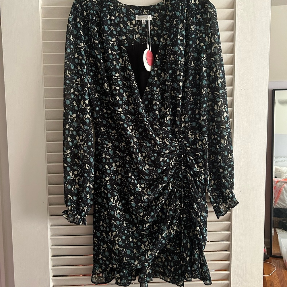 We’re all pretty girls Mixology Dress